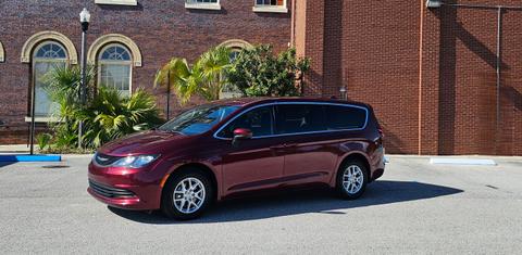Chrysler Pacifica 2017
