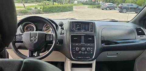 Dodge Grand Caravan 2018
