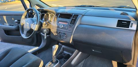 Nissan Versa 2012