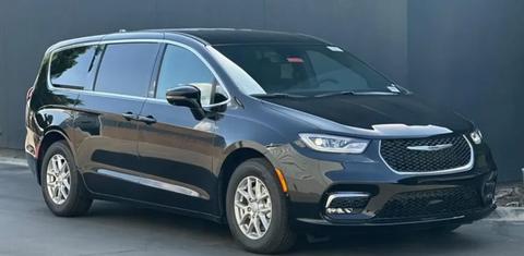Chrysler Pacifica 2026