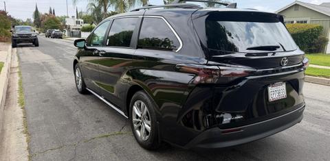 Toyota Sienna 2026