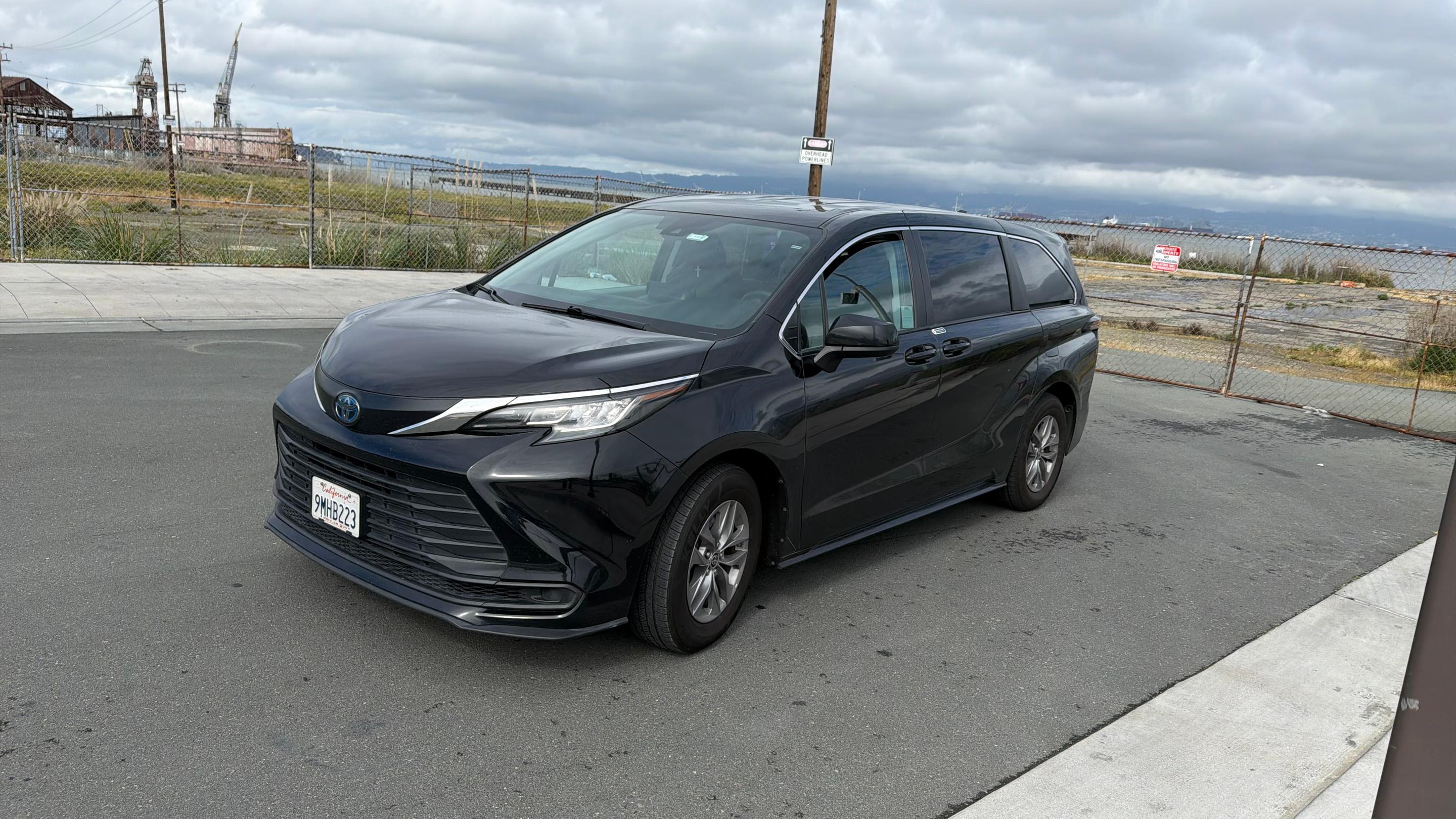 Toyota Sienna 2023 in San Francisco, CA