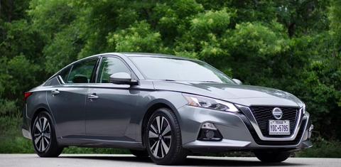 Nissan Altima 2019