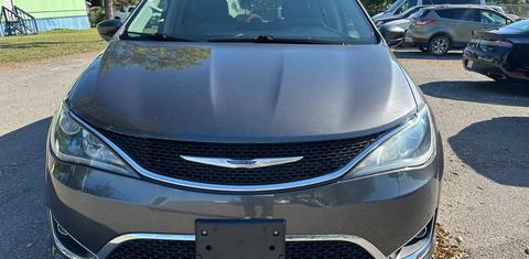 Chrysler Pacifica 2019