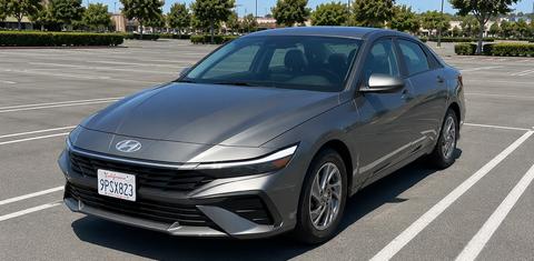 Hyundai Elantra 2025