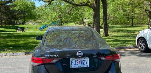 Nissan Sentra 2024