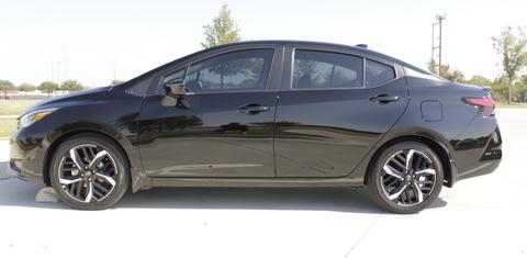 Nissan Versa 2024