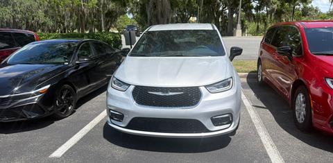 Chrysler Pacifica 2026