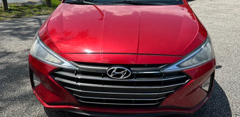 Hyundai Elantra 2019