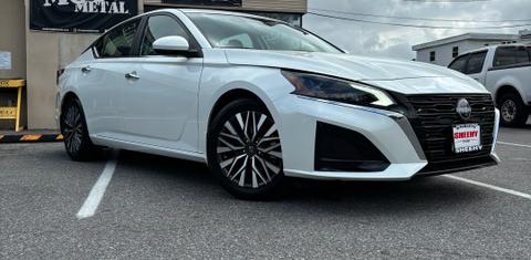 Nissan Altima 2023