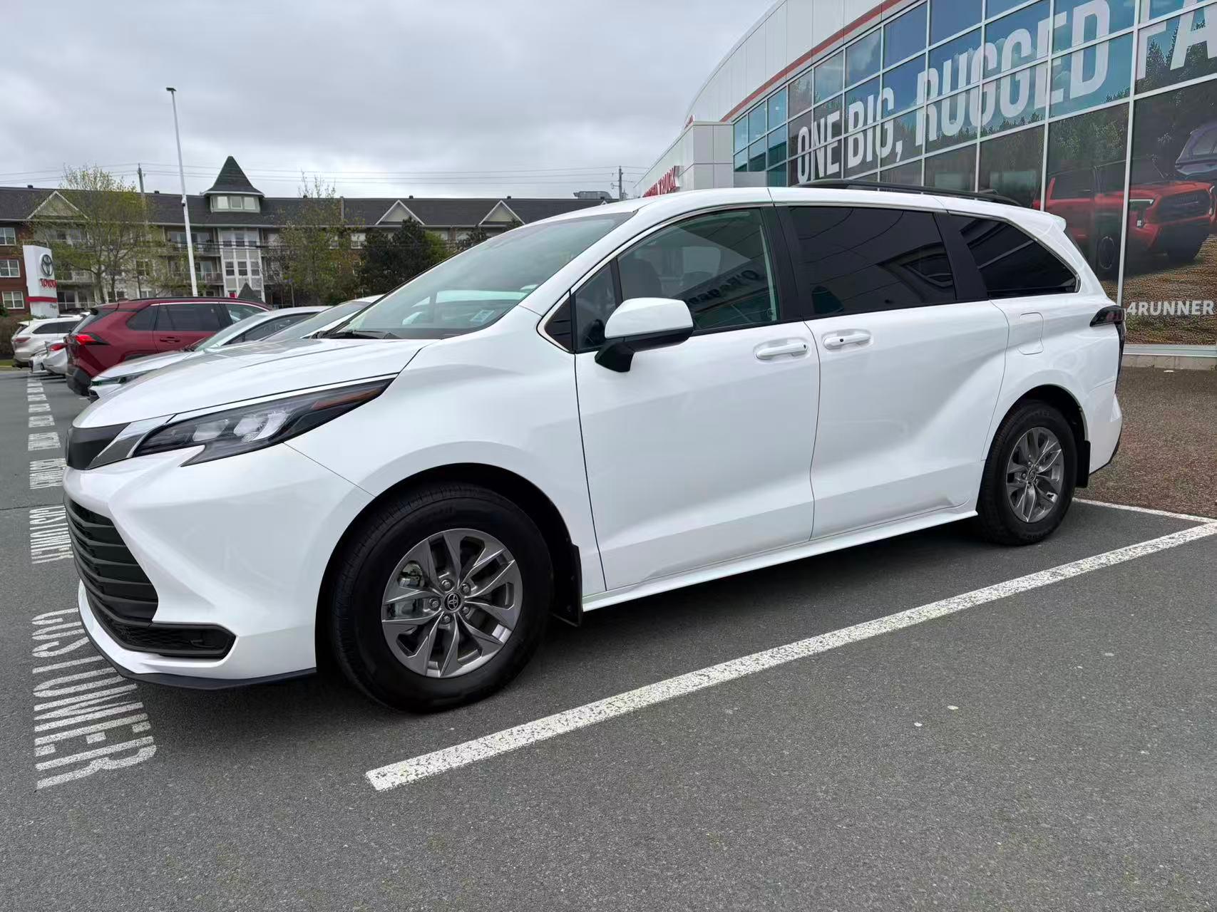 Toyota Sienna 2026 à 