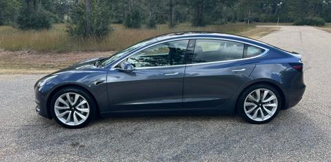 Tesla Model 3 2018