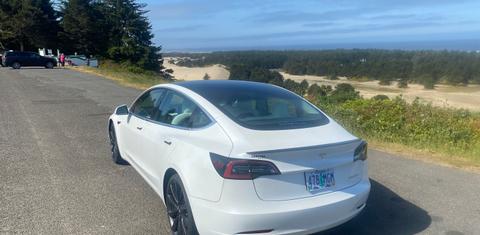 Tesla Model 3 2020