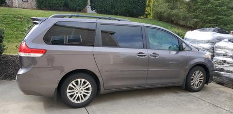 Toyota Sienna 2012