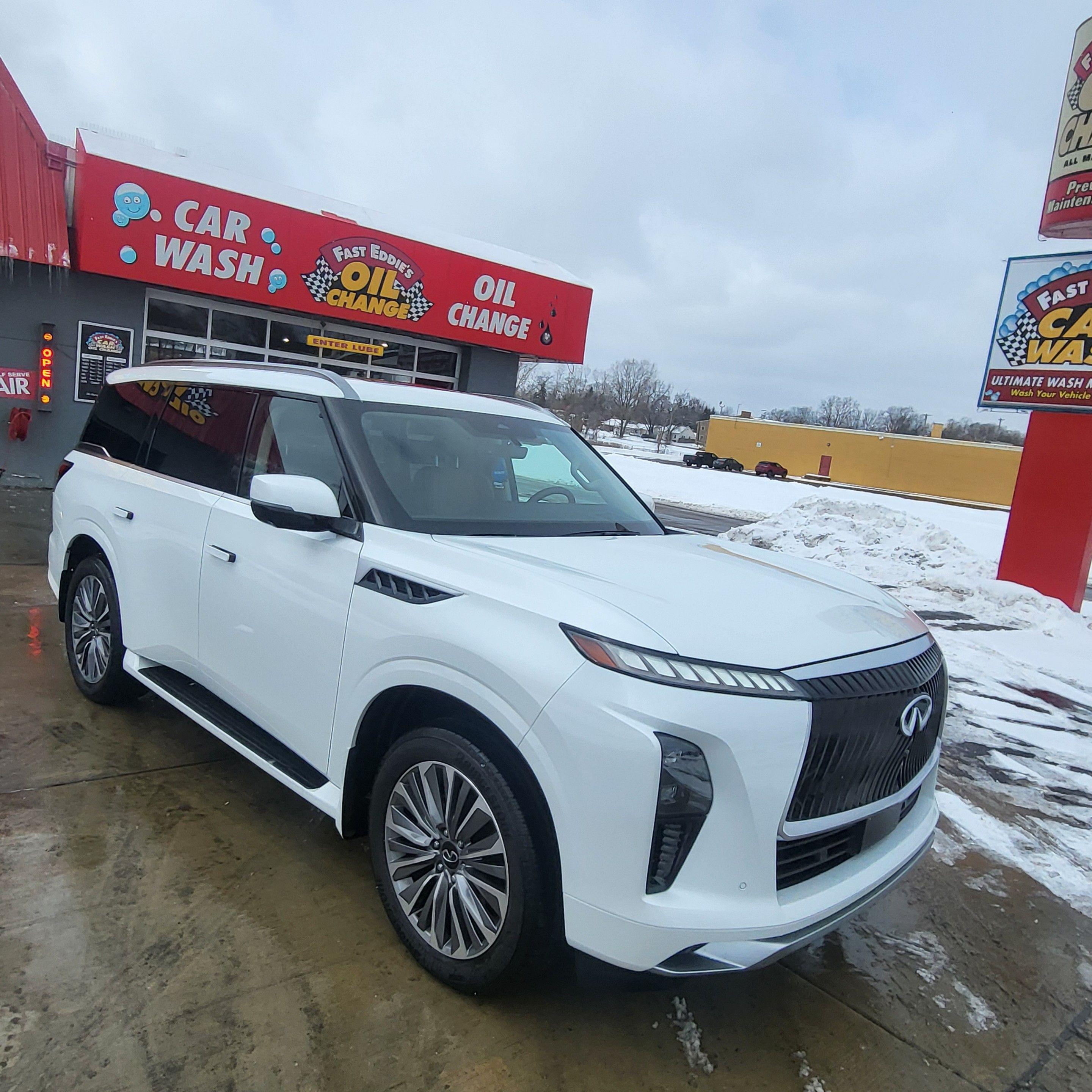 INFINITI QX80 2025 in Grand Blanc Township, MI