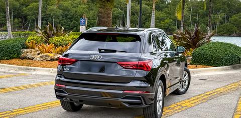 Audi Q3 2021