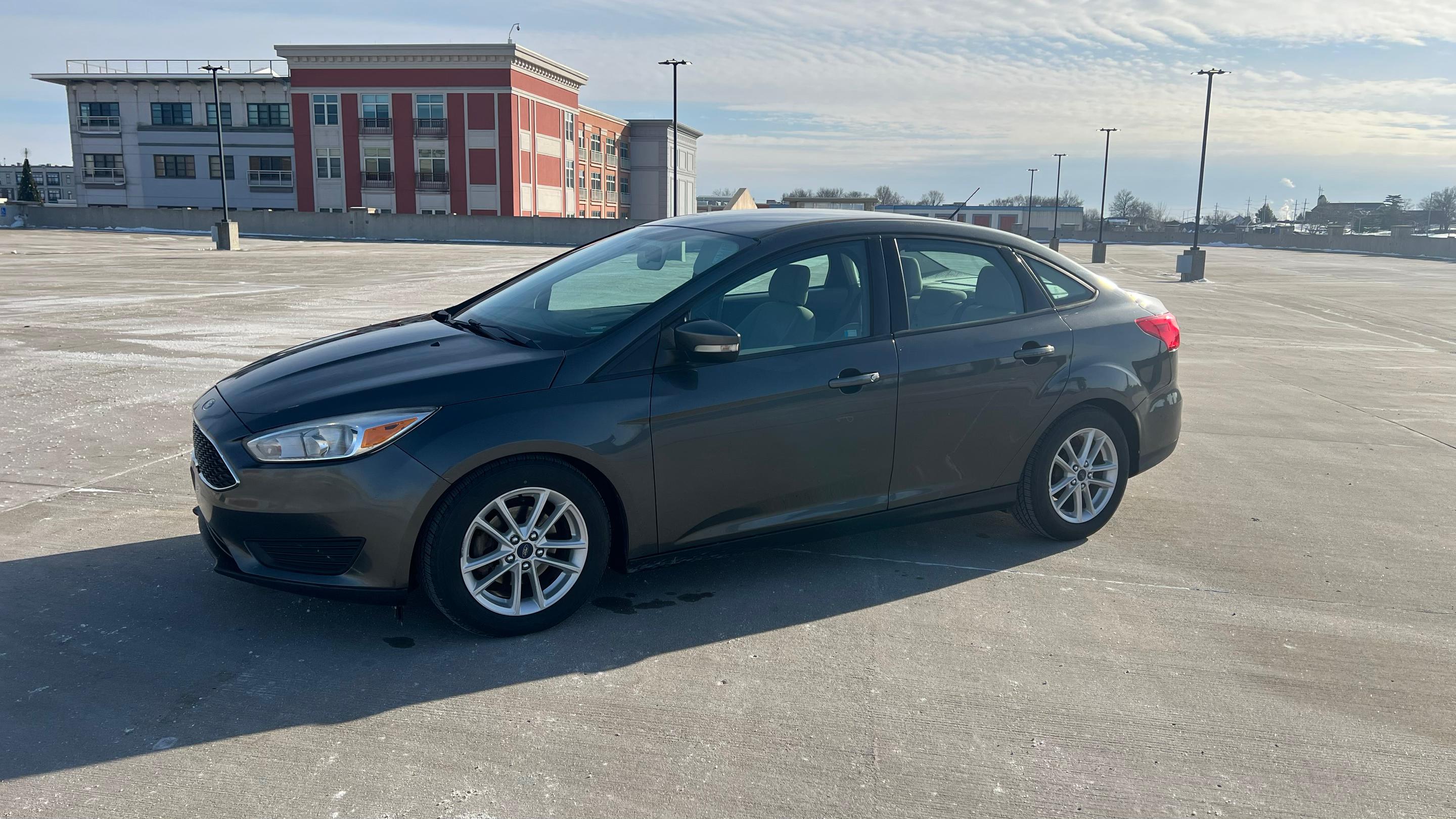 Ford Focus 2017 in Riverside, MO