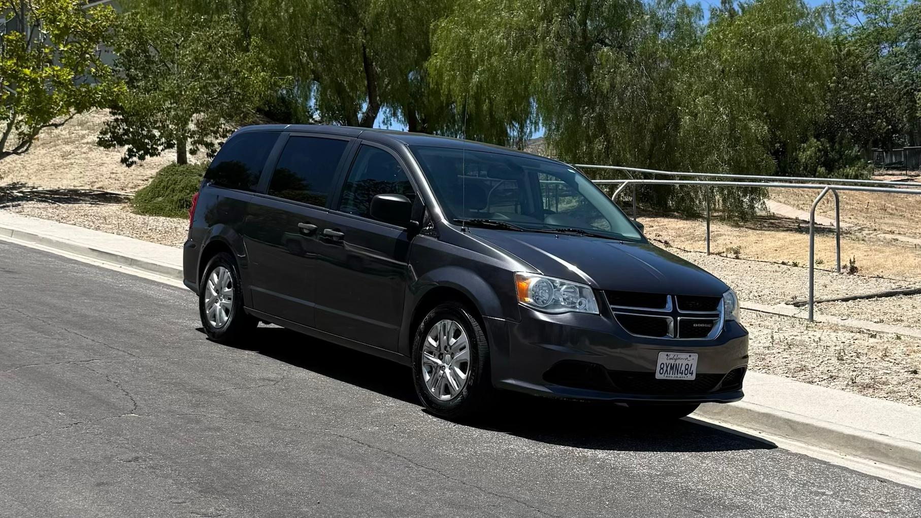 Dodge Grand Caravan 2019 in Los Angeles, CA
