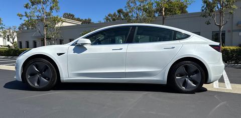 Tesla Model 3 2020