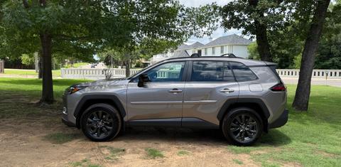 Toyota RAV4 Hybrid 2026