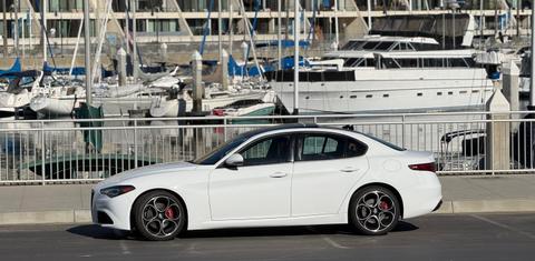 Alfa Romeo Giulia 2022