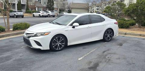 Toyota Camry Hybrid 2019