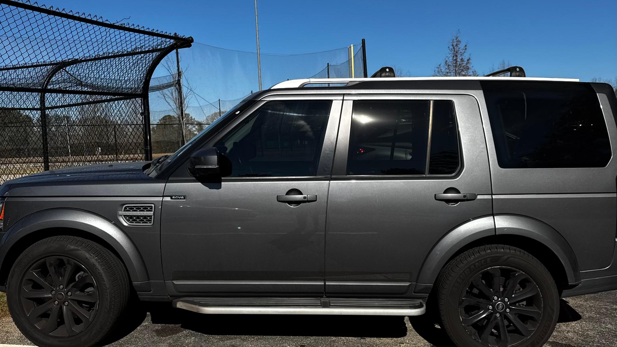 Land Rover LR4 2016 in 