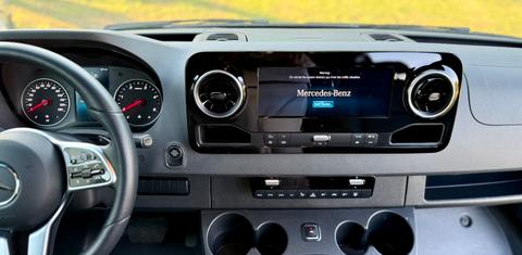 Mercedes-Benz Sprinter 2021