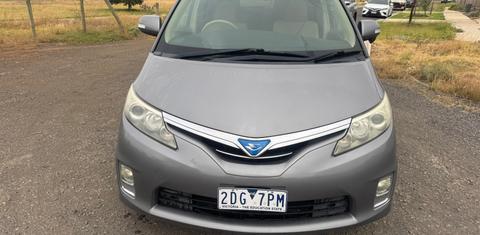 Toyota Estima Hybrid 2013