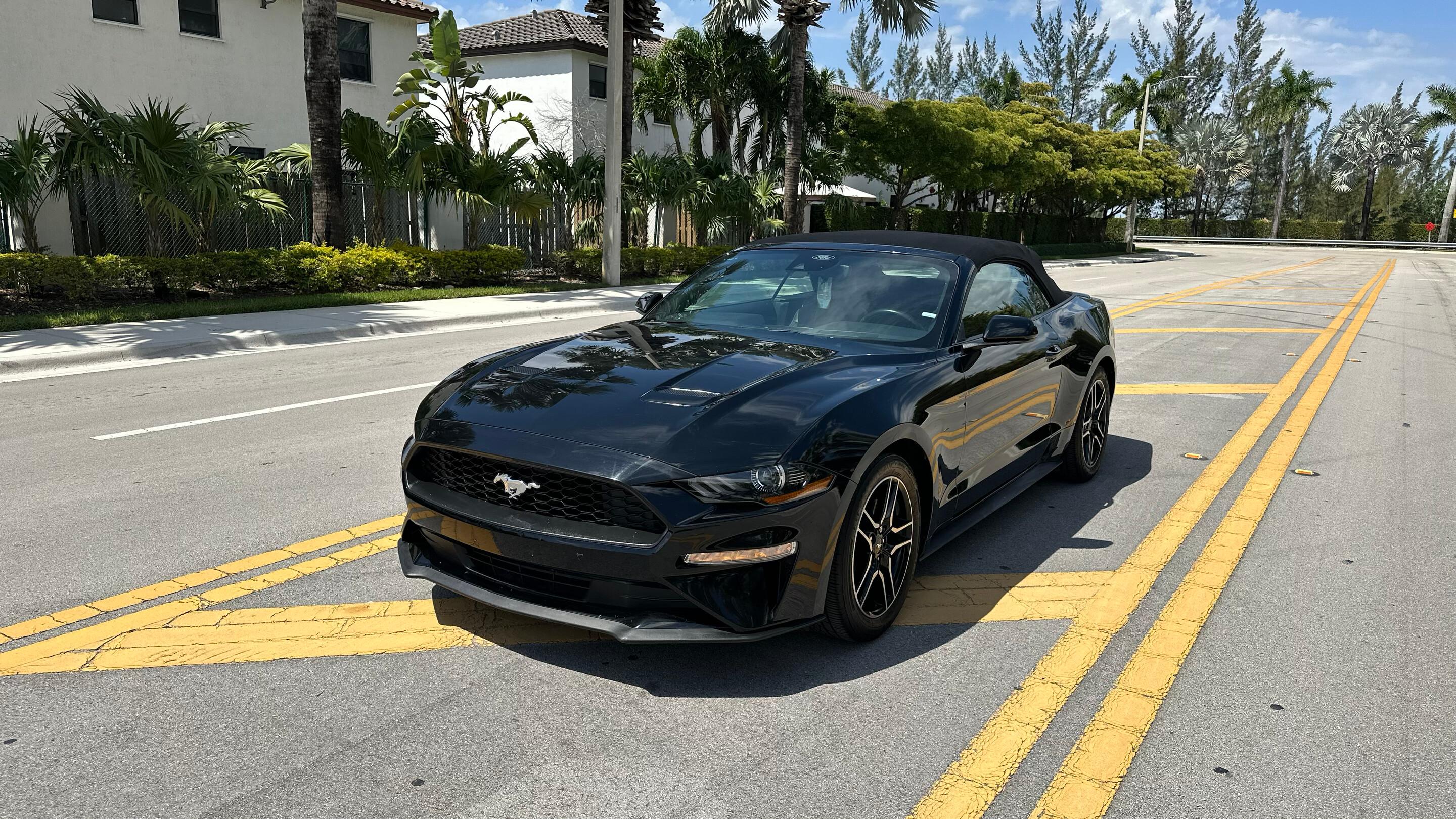 Ford Mustang 2022 in Clermont, FL