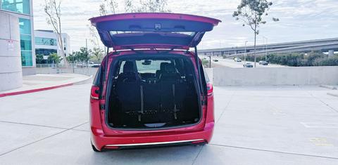 Chrysler Pacifica 2025