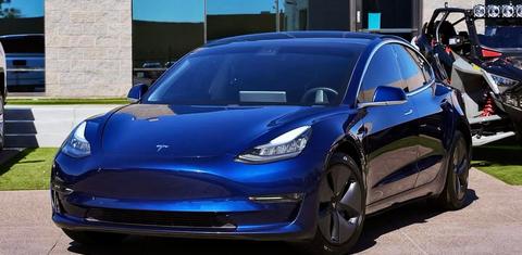 Tesla Model 3 2018