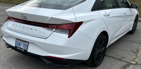 Hyundai Elantra 2022