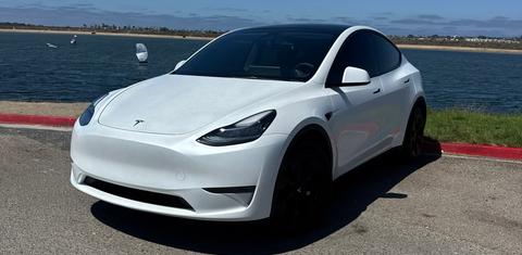 Tesla Model Y 2023