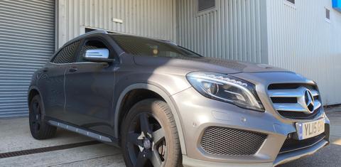 Mercedes-Benz GLA 2015