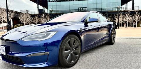 Tesla Model S 2021