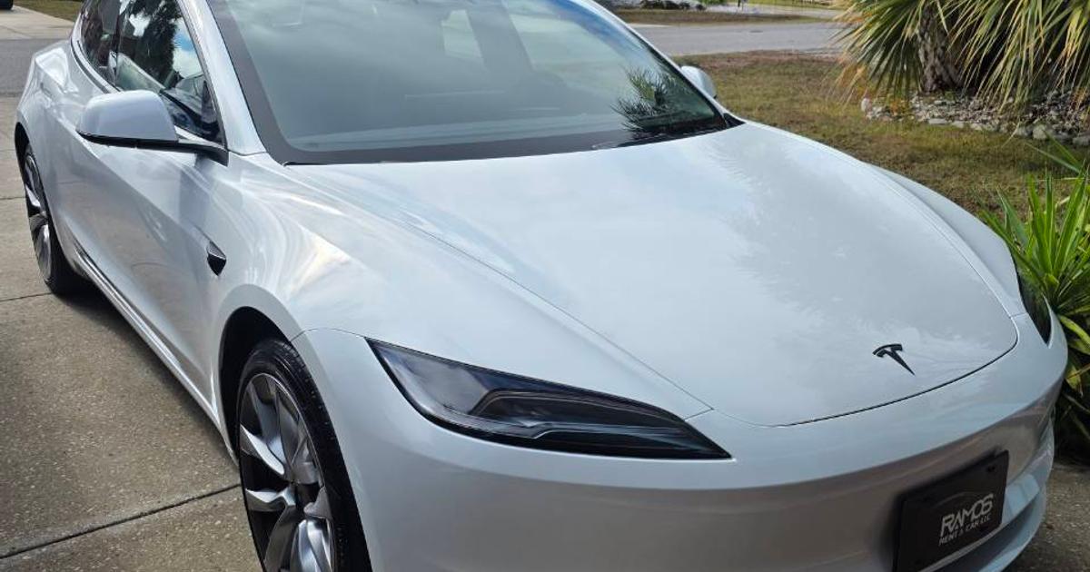 2025 Tesla Model 3 in Panama City