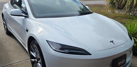 Tesla Model 3 2025