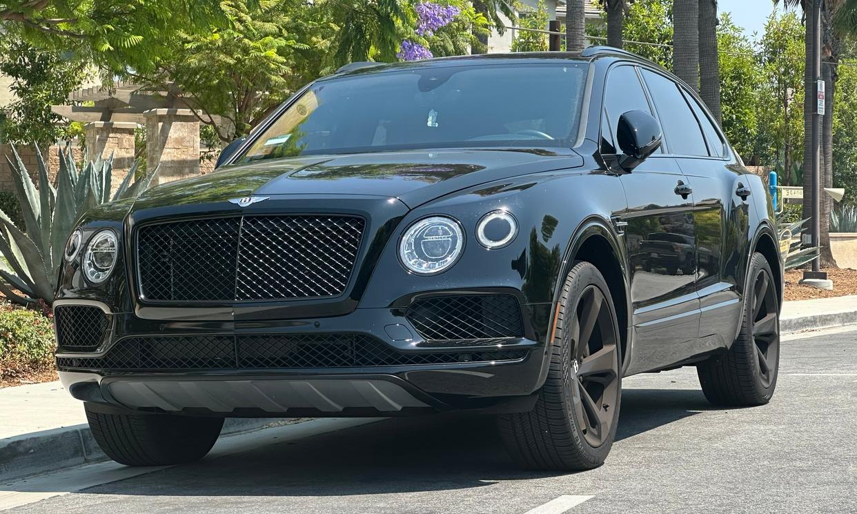 Bentley Bentayga 2019 V8