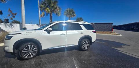 Nissan Pathfinder 2023