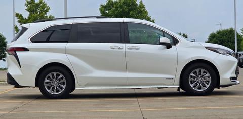 Toyota Sienna 2021