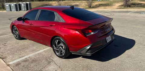 Hyundai Elantra 2025