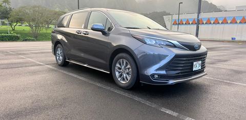 Toyota Sienna 2025