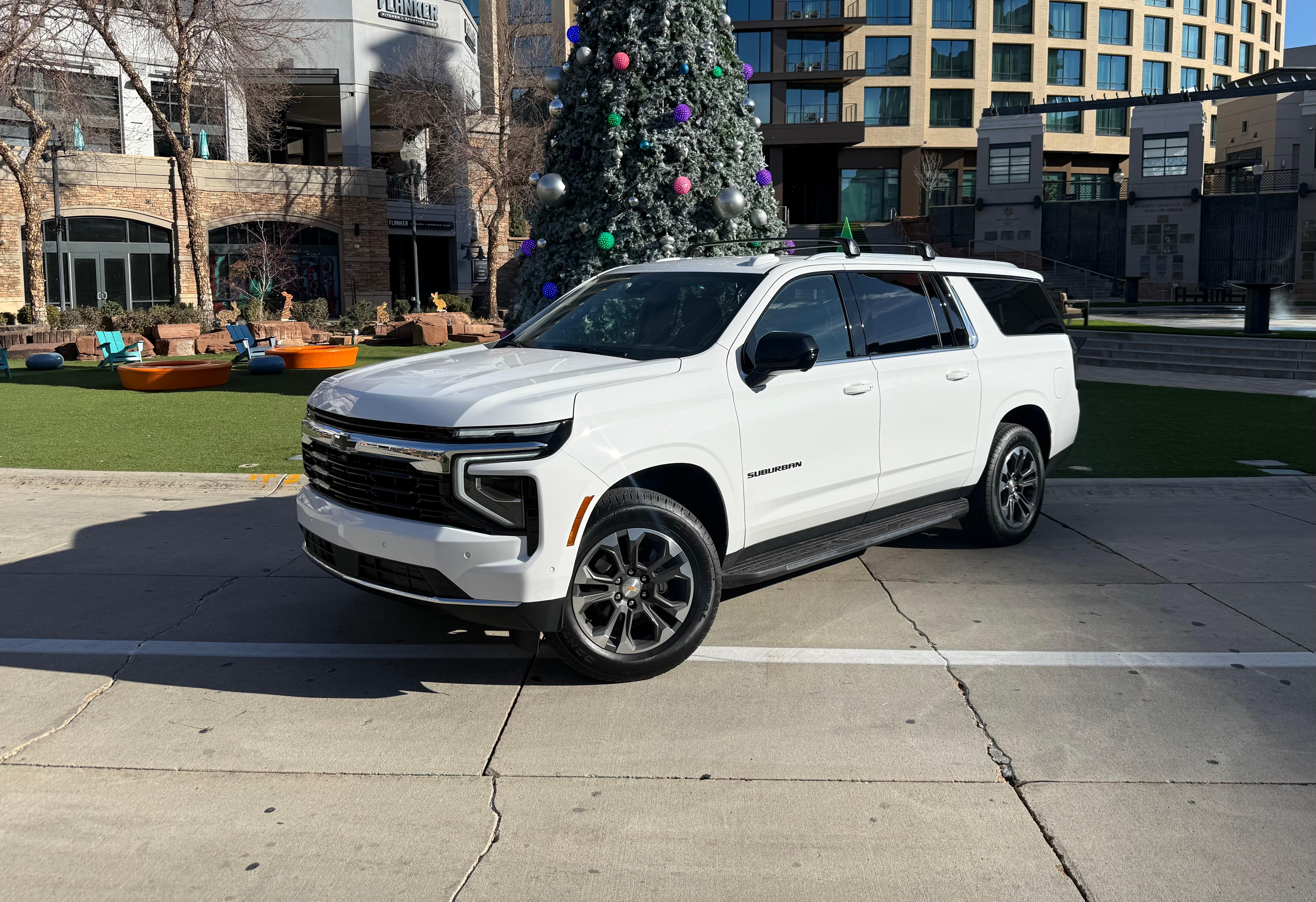 Chevrolet Suburban 2026 in 