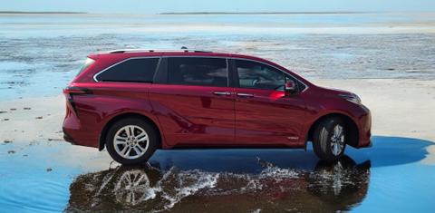 Toyota Sienna 2021