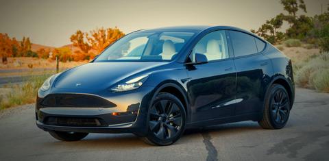Tesla Model Y 2024