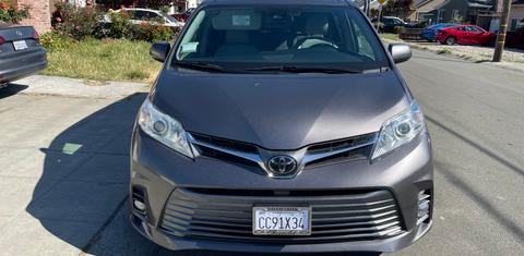 Toyota Sienna 2019