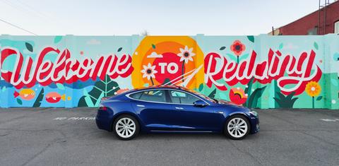 Tesla Model S 2016
