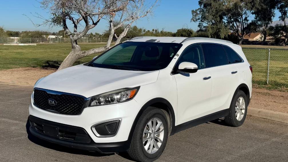 Kia Sorento 2016 in Tucson, AZ