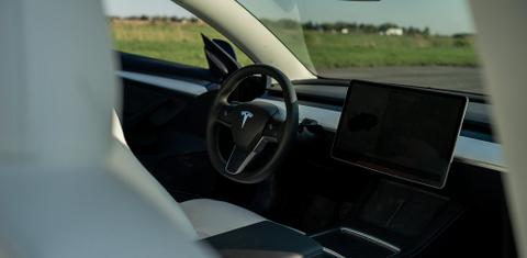Tesla Model 3 2022